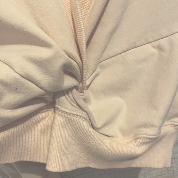 Hand over heart Manduka light pink sweatshirt XS - Picture 4 of 6